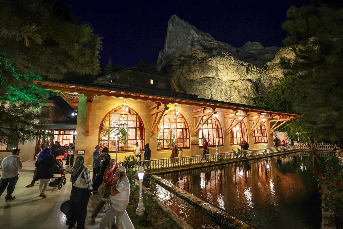 Gaziantep ve 5 İlde Mevlit Kandili Programları Düzenlendi