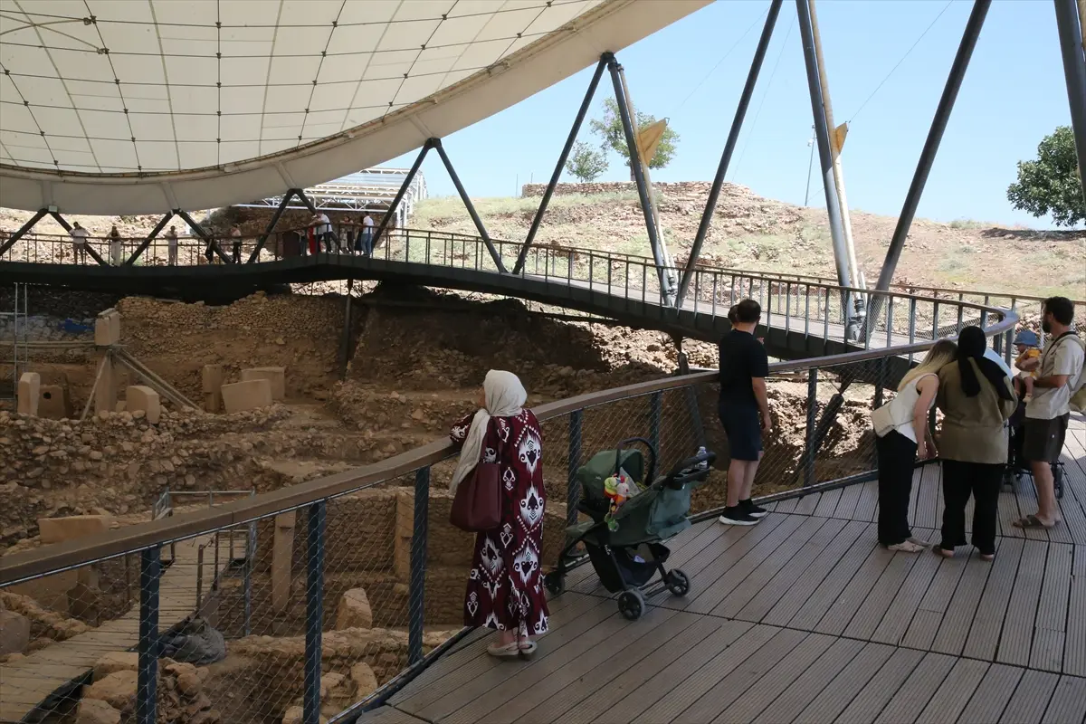 Şanlıurfa arkeolojik alanları turist ilgisini artırıyor