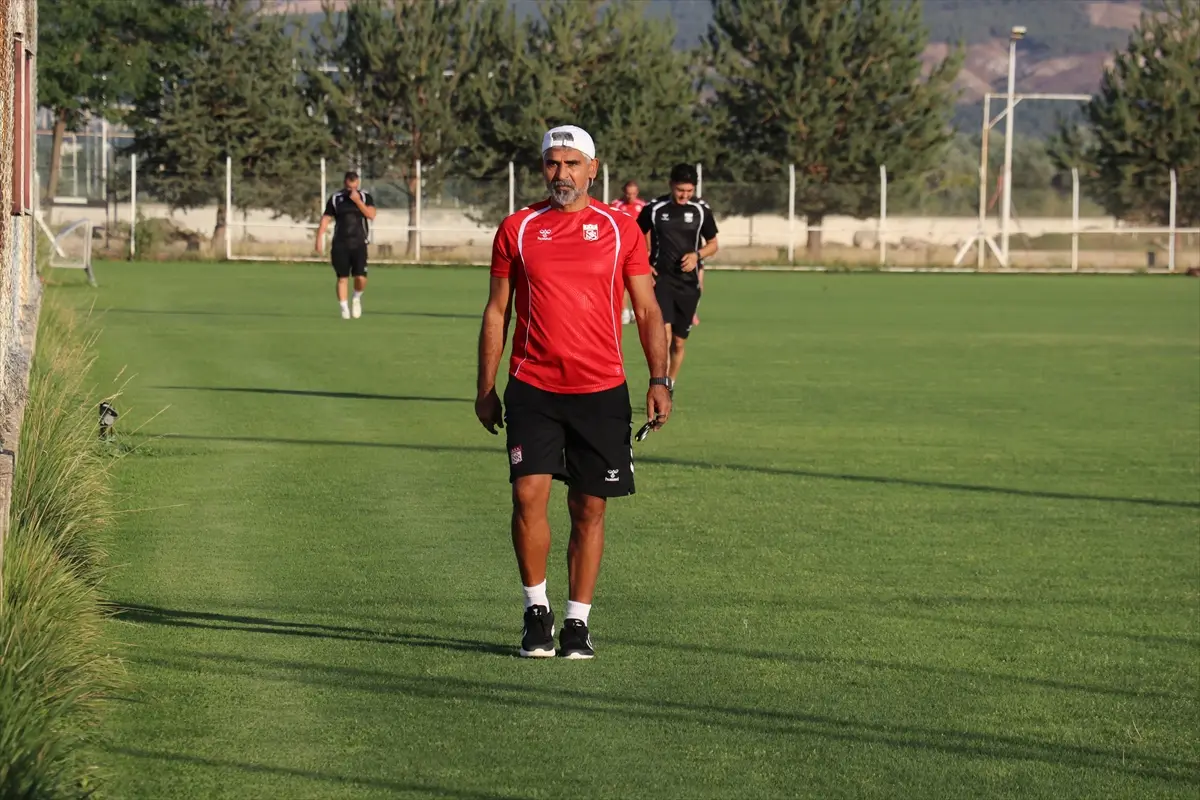 Sivasspor 3 puanla tanışıp farklı kimliğe bürünecek
