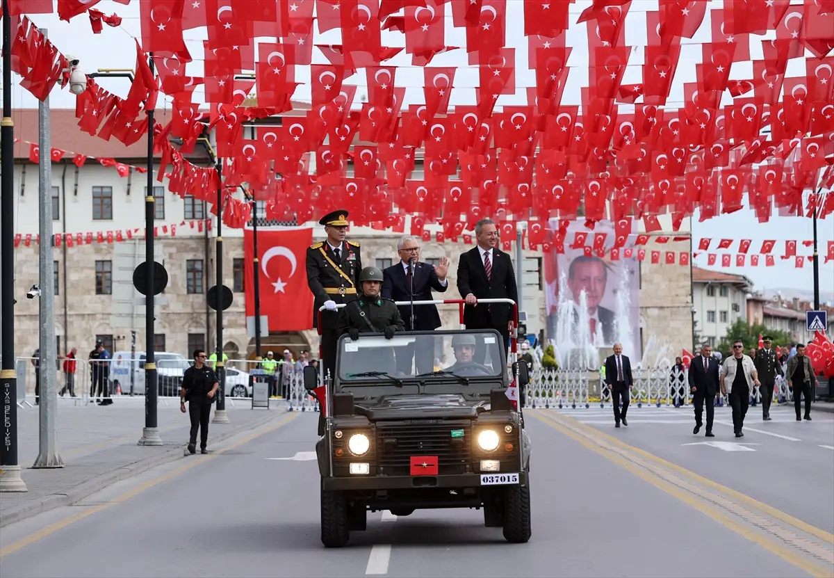 30 Ağustos Zafer Bayramı: İç Anadolu'da 7 il kutlandı