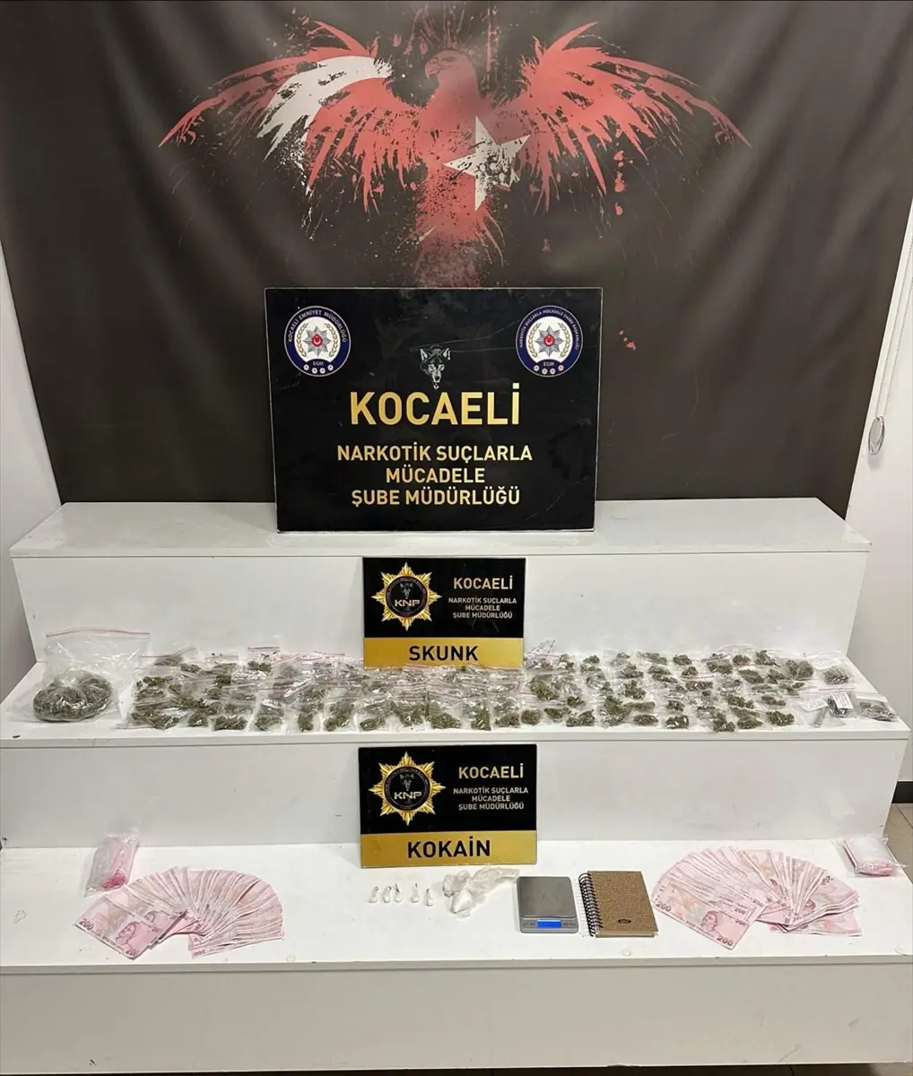 Kocaeli'de uyuşturucu operasyonları: 5 zanlı tutuklandı