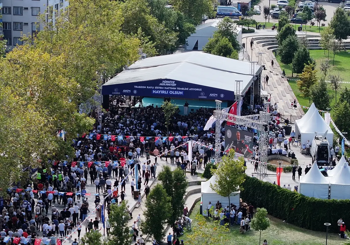 Bakan Uraloğlu: Trabzon Raylı Sistem Hattı çevreci olacak