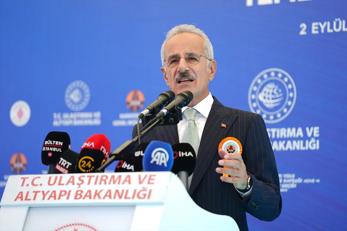 Bakan Uraloğlu: Ümraniye'ye 230 metrelik alt geçit inşa edilecek
