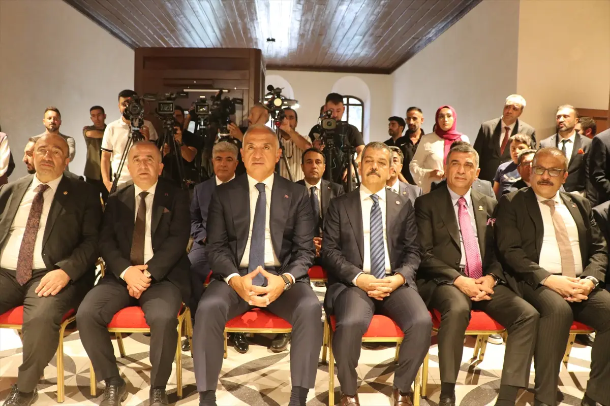 Kültür ve Turizm Bakanı Ersoy, Elazığ Arkeoloji ve Etnografya Müzesi'nin açılışında konuştu: