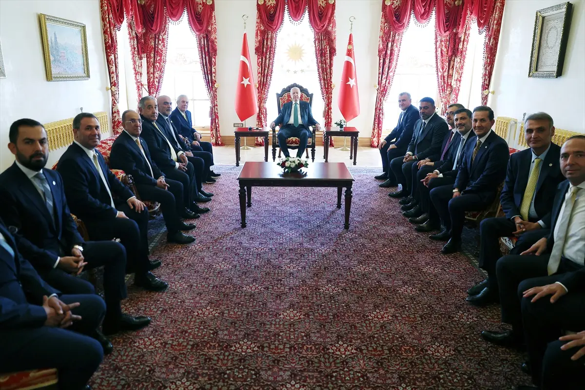 Cumhurbaşkanı Erdoğan: Süper Lig'e dostluk ve başarı diledi