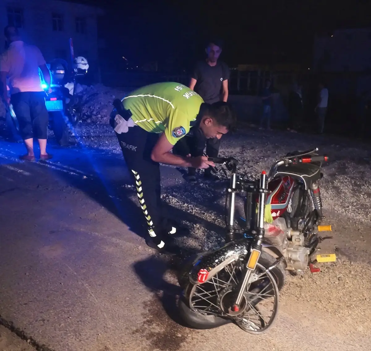 Kırıkkale'de motosiklet kazası: 1'i ağır 2 yaralı