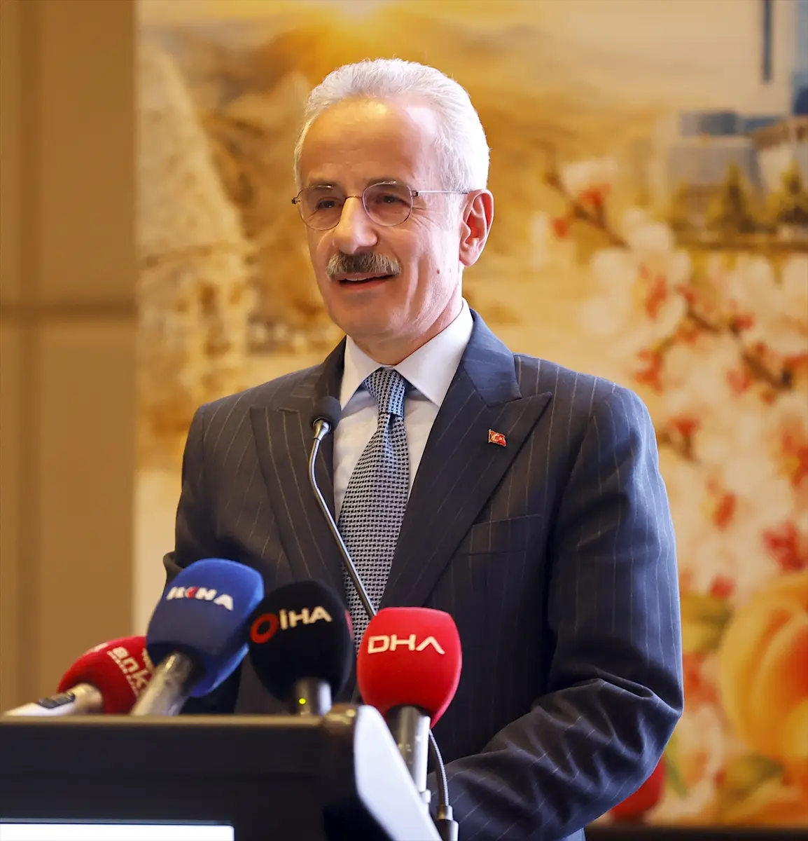 Ulaştırma Bakanı Uraloğlu: 5G sağlıkta uzaktan teşhis sağlıyor
