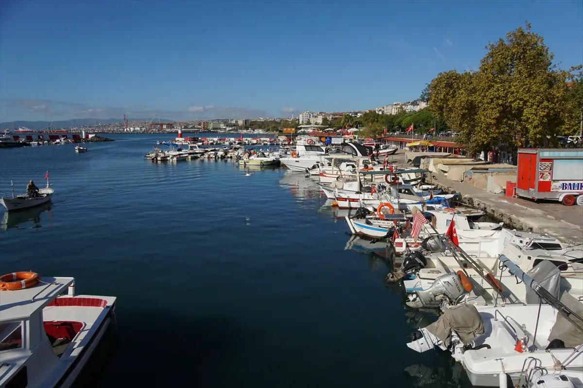 Tekirdağ'da deniz ulaşımı normale döndü: Poyraz sona erdi