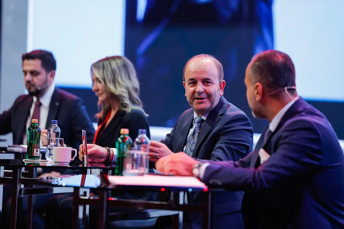 TPF Başkanı Düzgün: Perakende Zirvesi uluslararası platform oldu