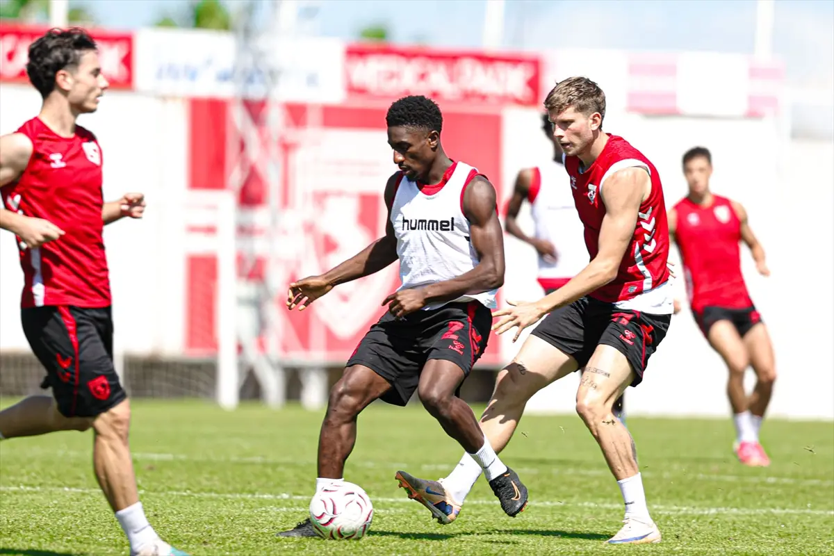 Samsunspor: Arca Çorum FK maçı hazırlıklarına devam edildi
