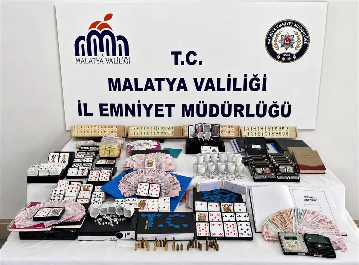 Malatya'da kumar operasyonunda 12 şüpheli yakalandı