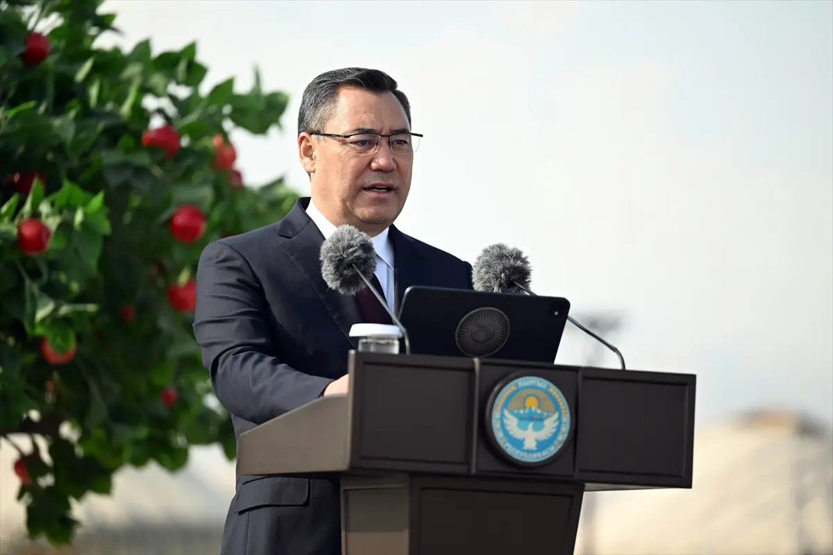 Cengiz Aytmatov: Doğduğu köyde anıt kompleksi açıldı