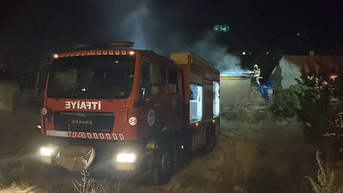 Kayseri'de Yangın: Müstakil Ev Kullanılamaz Hale Geldi
