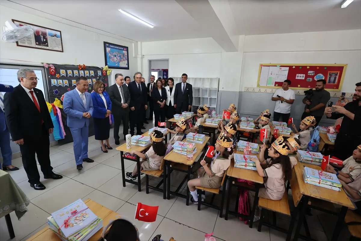 Gaziantep ve Çevre İllerde Yeni Eğitim Yılı Başladı