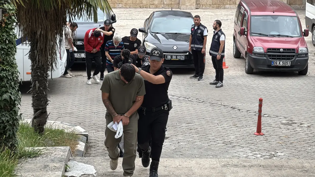 Samsun merkezli Sokaklar Güvende: 21 şüpheli adliyede