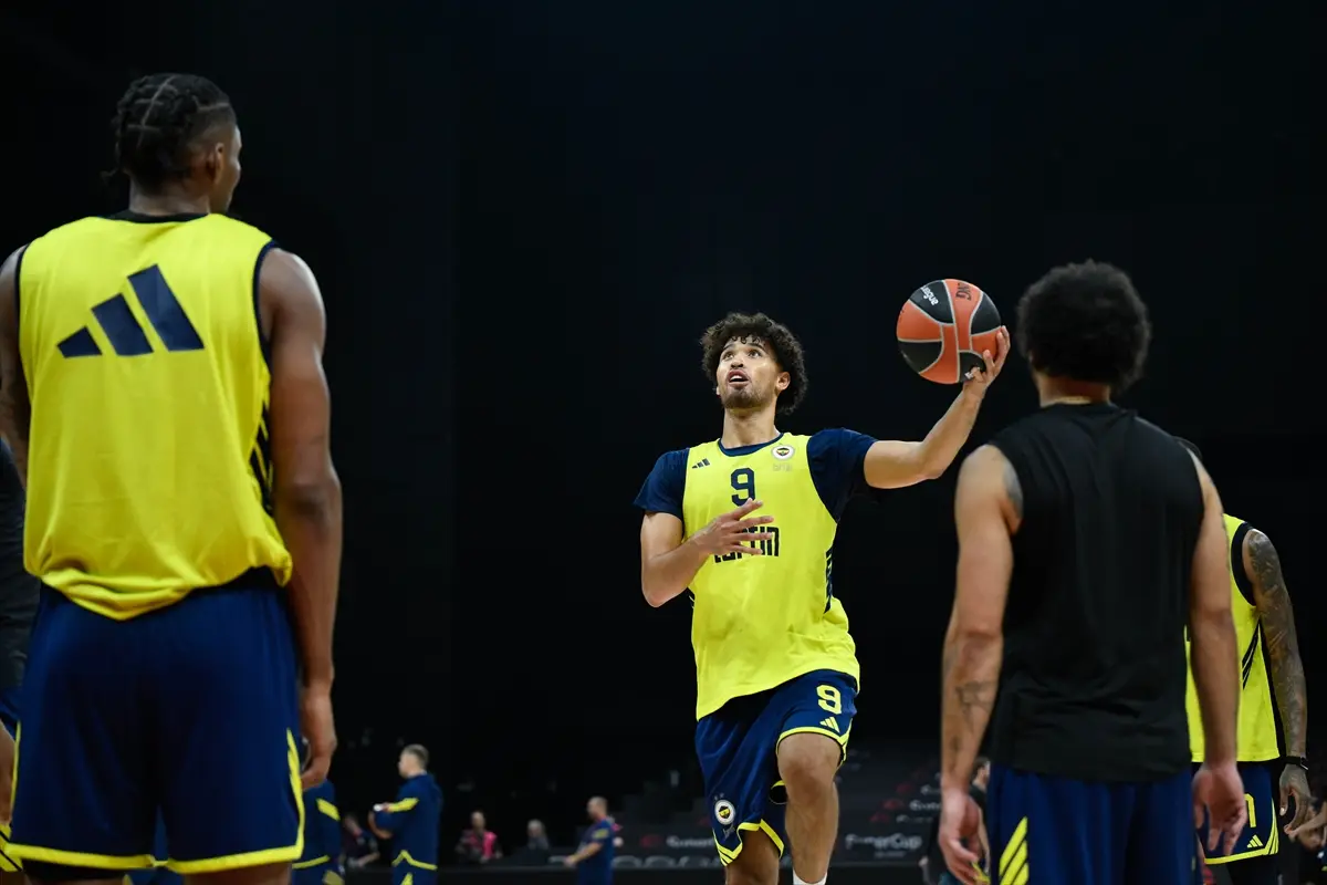 Fenerbahçe Tarfin'den iddialı hedef: Tüm kulvarlarda şampiyonluk