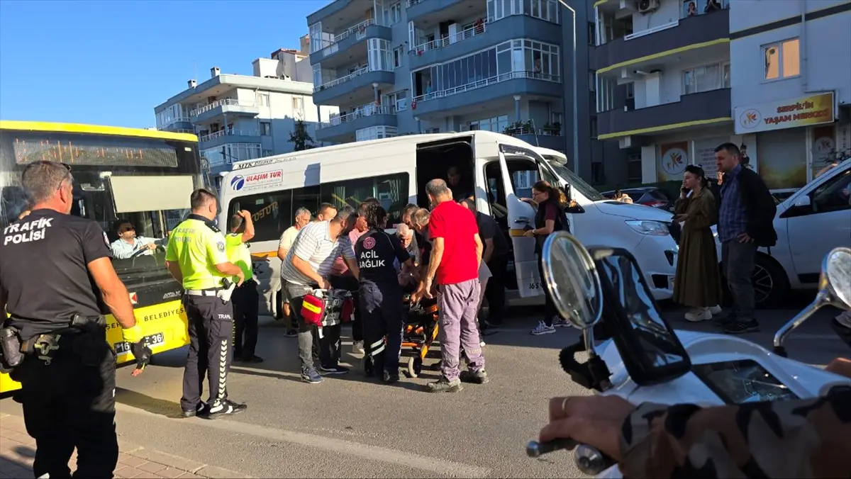 Bursa'da feci kaza: Kalp krizi geçiren sürücü öldü