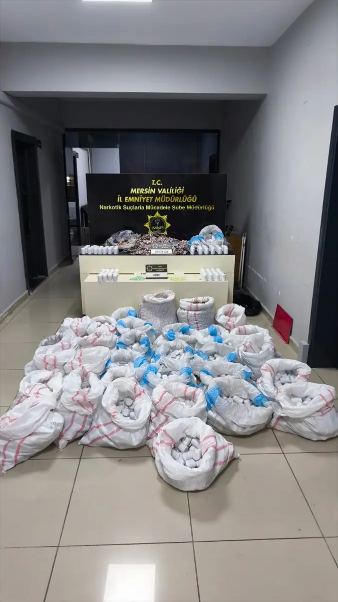 Mersin'de hastane otoparkında 256 bin sentetik hap bulundu