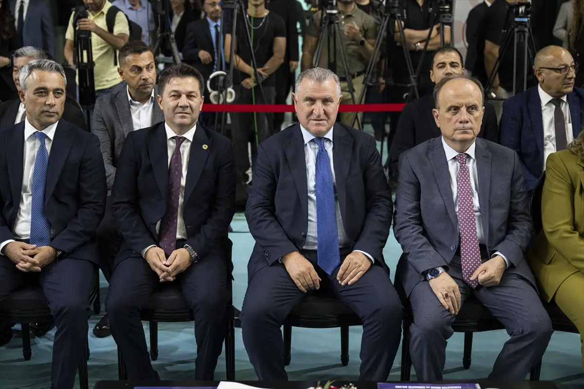 Bakan Osman Aşkın Bak: Cimnastik yatırımları karşılık verdi