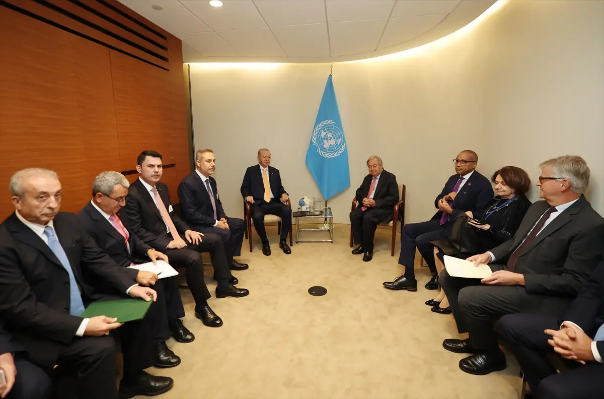 Cumhurbaşkanı Erdoğan: BM Genel Sekreteri Guterres ile görüştü