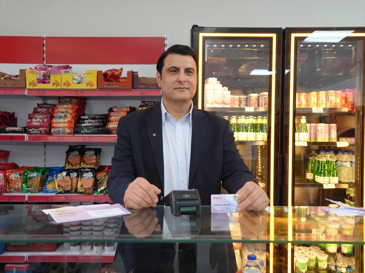 Başkan Umut Yılmaz: Lise öğrencilerine Kantin Kart desteği