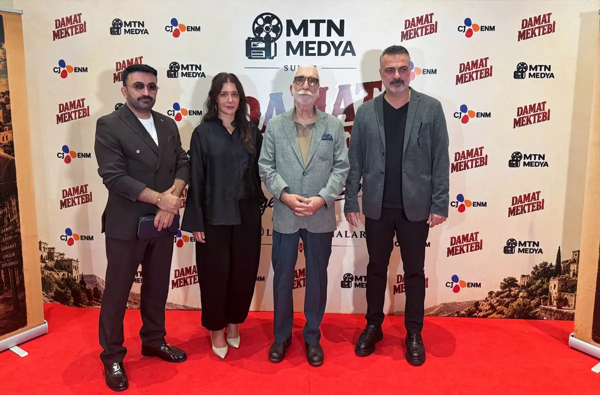 Damat Mektebi filmi galası Atlas Sineması'nda yapıldı