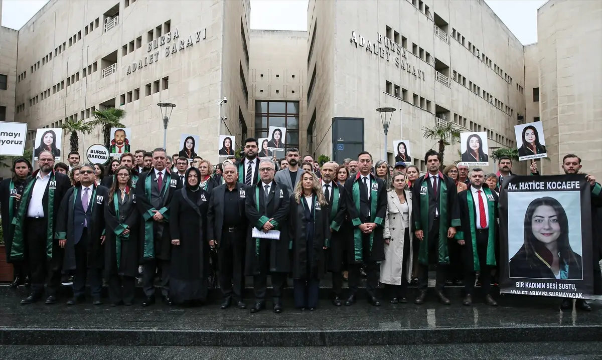 Bursa'da avukatın öldürüldüğü silahlı saldırıya ilişkin 7 sanığın yargılanmasına başlandı