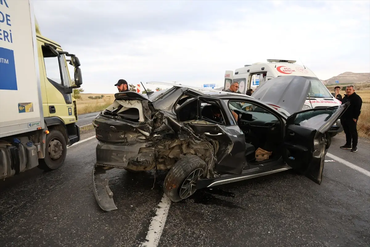 Nevşehir'de trafik kazası: 2'si çocuk 6 kişi yaralandı