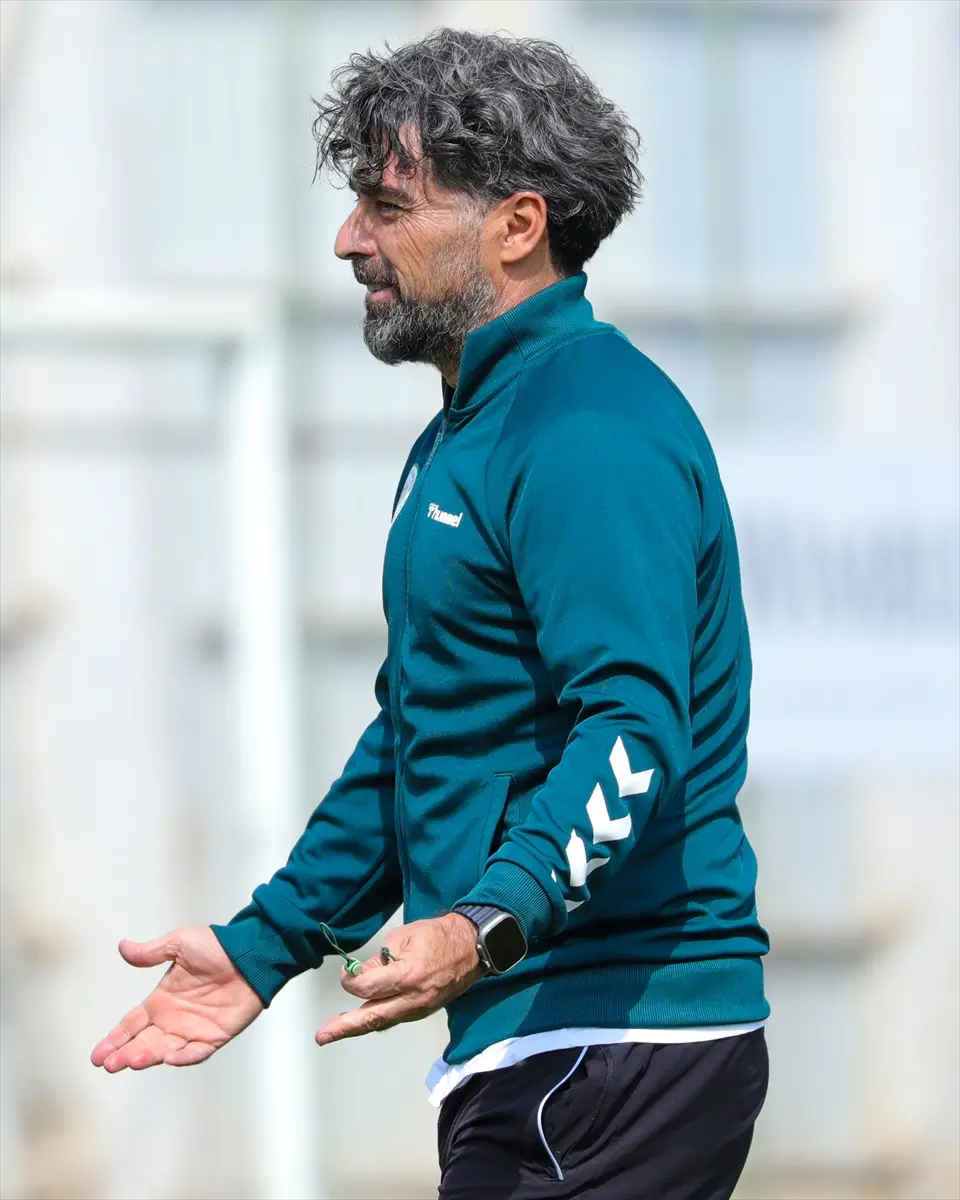 Konyaspor: Başakşehir maçı hazırlıkları sürüyor