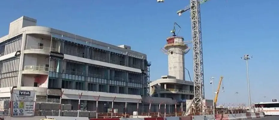 Antalya Havalimanı kulesi 46 metreye ulaştı