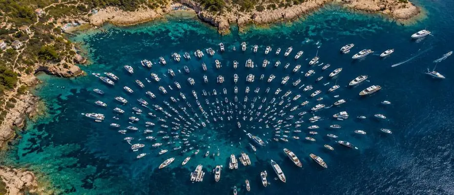 Ibiza'da yat yoğunluğu: Uydu görüntüsü endişe yarattı