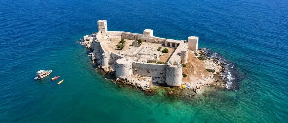 Kızkalesi Hits 100% Occupancy: Tourism Season Extends to November