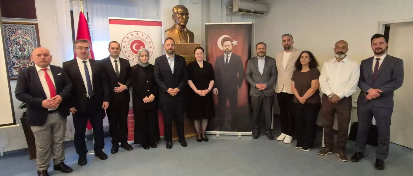 Başkonsolos Cebeci: "İrade bizim, zafer bizim"
