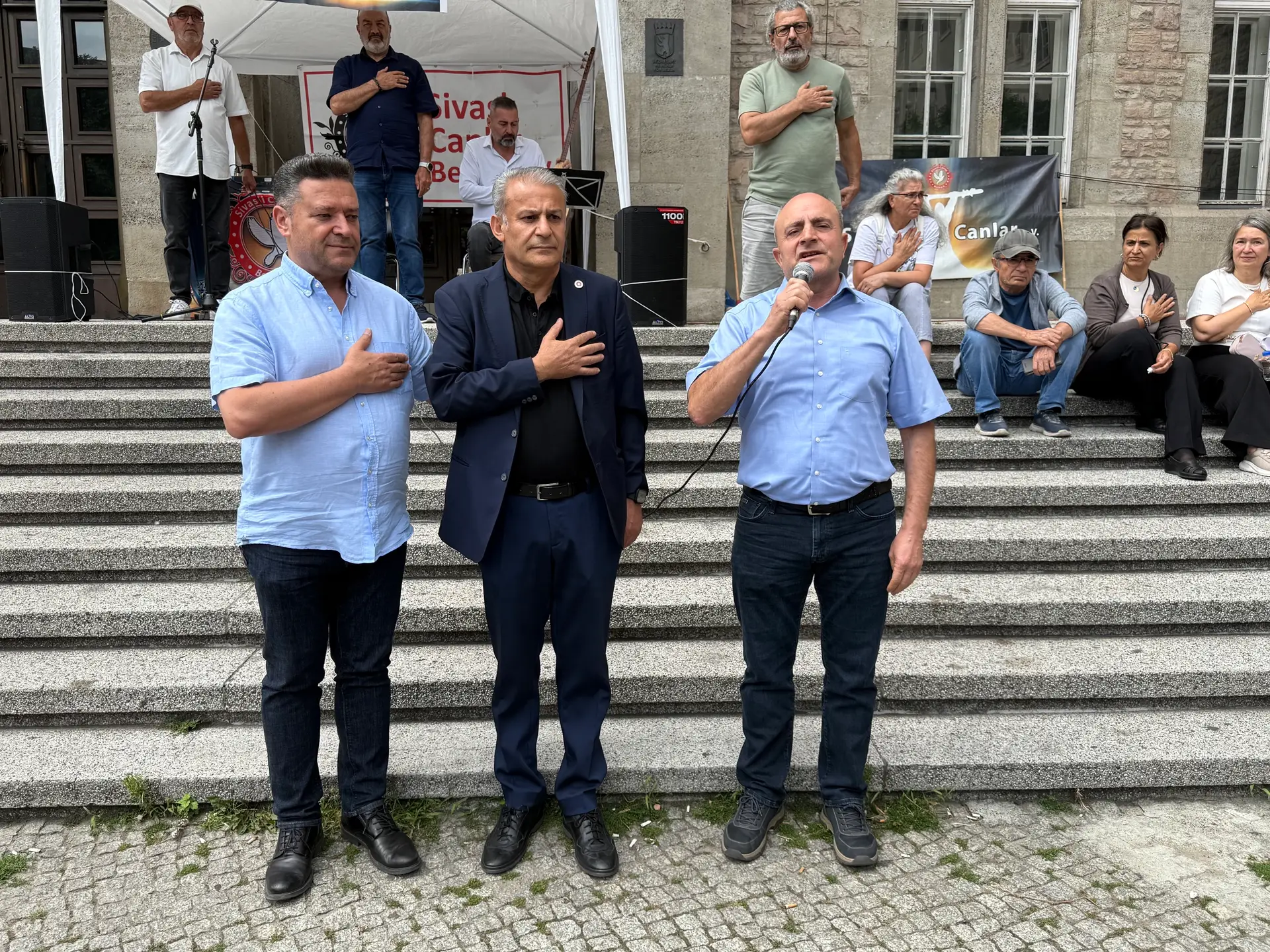 Sivaslı Canlar Berlin: Einheitsbotschaft beim Aşure-Mahl