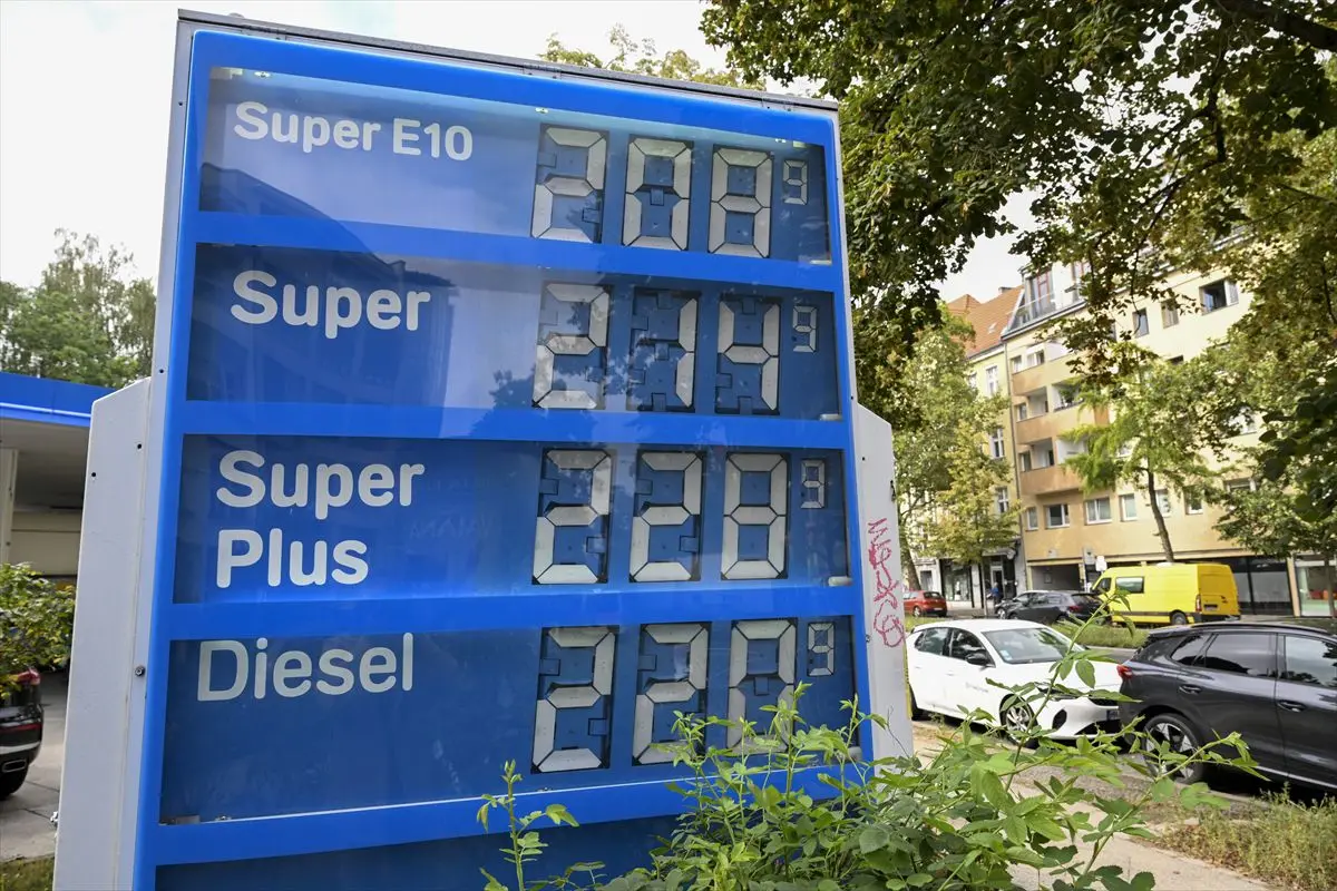 Almanya'da motorin fiyatları yükselişte: Vatandaş tepkili