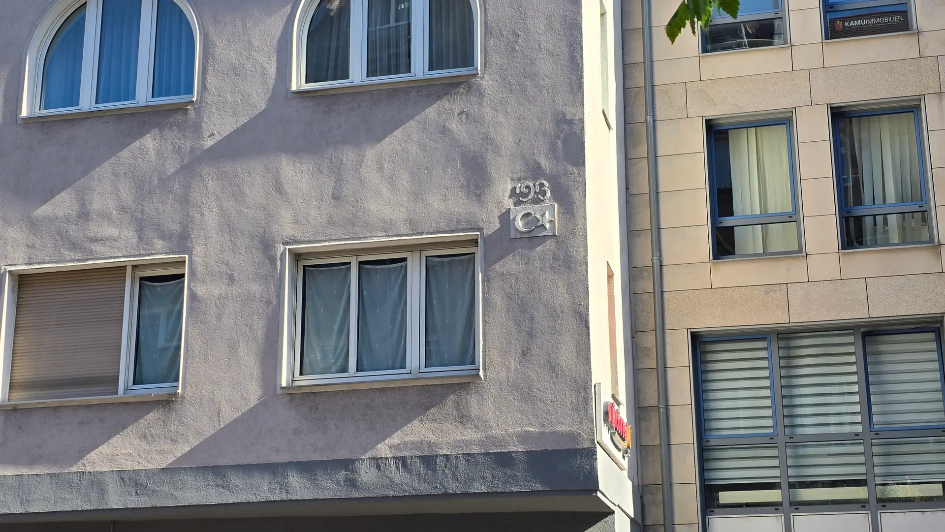 Nürnberg’in Merkezindeki Gizemli Ay-Yıldızın Sırrı Çözülemiyor