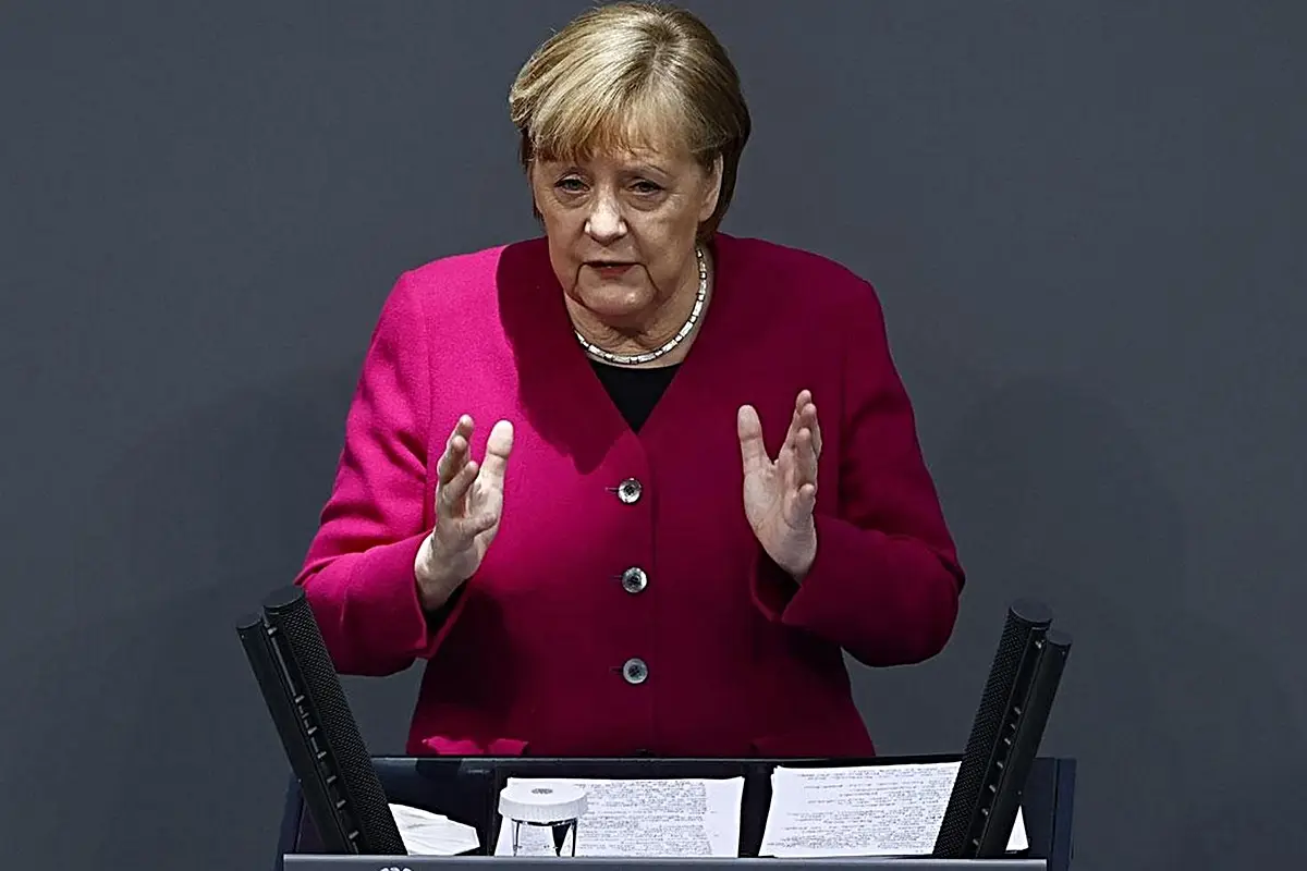 Angela Merkel: AfD başarısı kalbimi kanatıyor, bu bir dönüm noktası