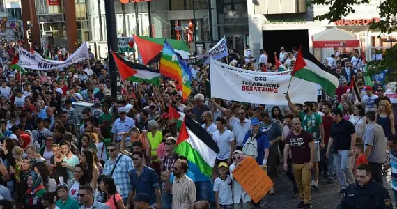 Alman hükümeti, Filistin protestolarındaki söylemleri kınadı