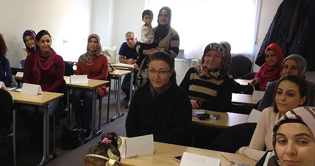 DİTİB camilerinde okuma yazma ve Almanca öğretiliyor