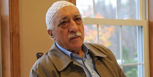Gülen hakkında yakalama kararı çıkarıldı