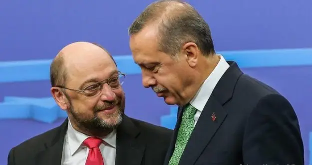 SPD lideri Schulz'dan Erdoğan'a veto