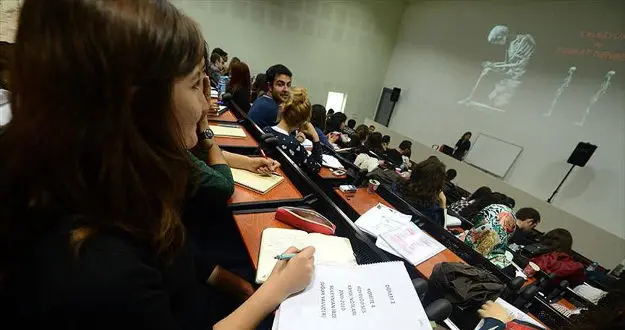 Üniversite adaylarının gözde alanları 'sağlık' ve 'hukuk'