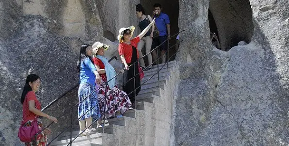 Yabancı turistler Türkiye'yi güvenli görüyor