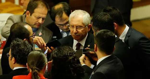 Baskın seçim öncesi YSK'dan skandal karar!