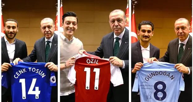Erdoğan Premier Lig'de oynayan Türk futbolcularla buluştu