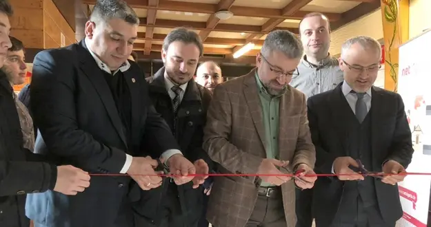 Net Helal Leverkusen’de yeni şubesini açtı