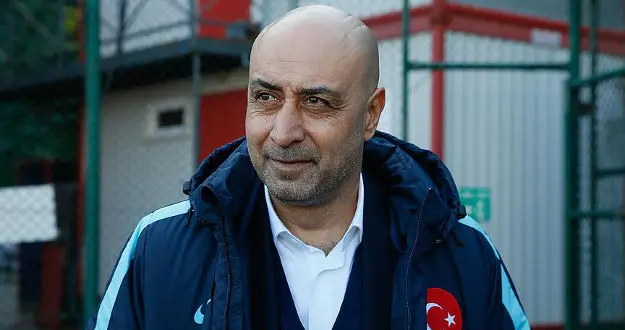 Tolunay Kafkas, Almanya'da Türk antrenörlerle buluştu