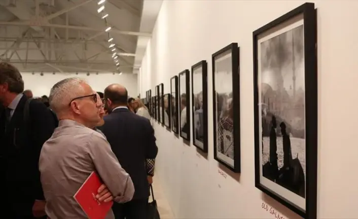 Ara Güler Sergisi, Londra'da ilk 10 etkinlikte