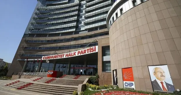 CHP'de 'imza' düğümü yarın çözülecek