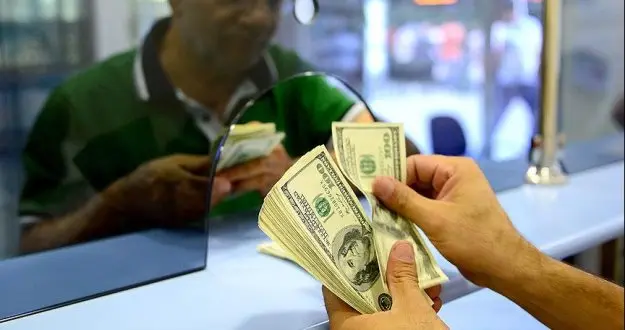 Dolar yeni rekor kırdı, "aksiyon planı" devrede